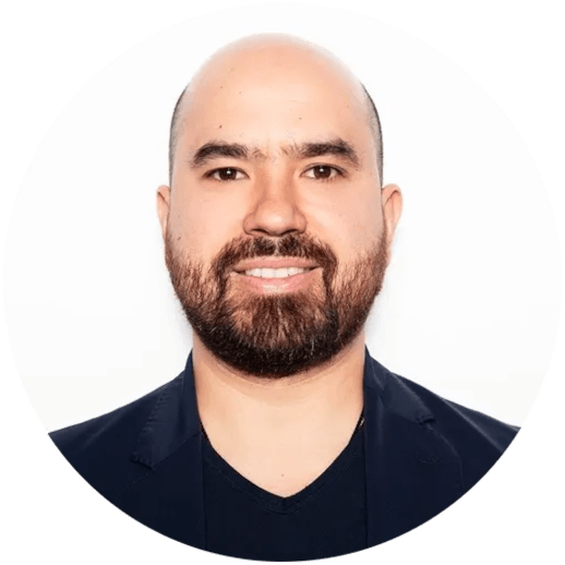 Luis Larrea